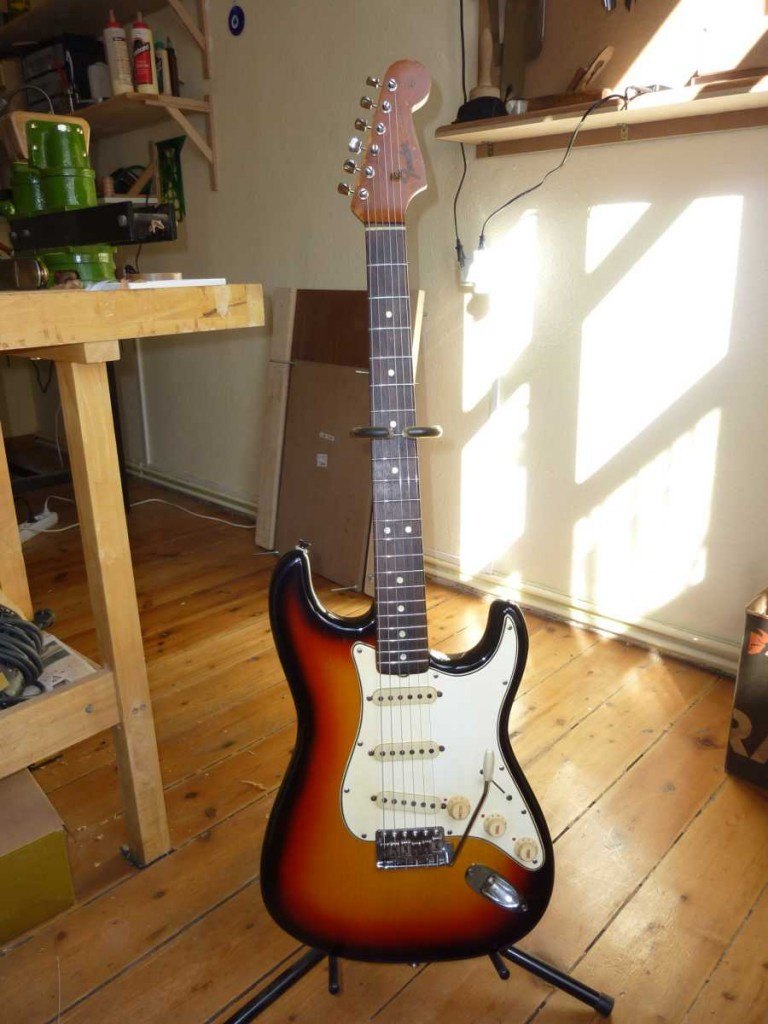 Fender Stratocaster L series